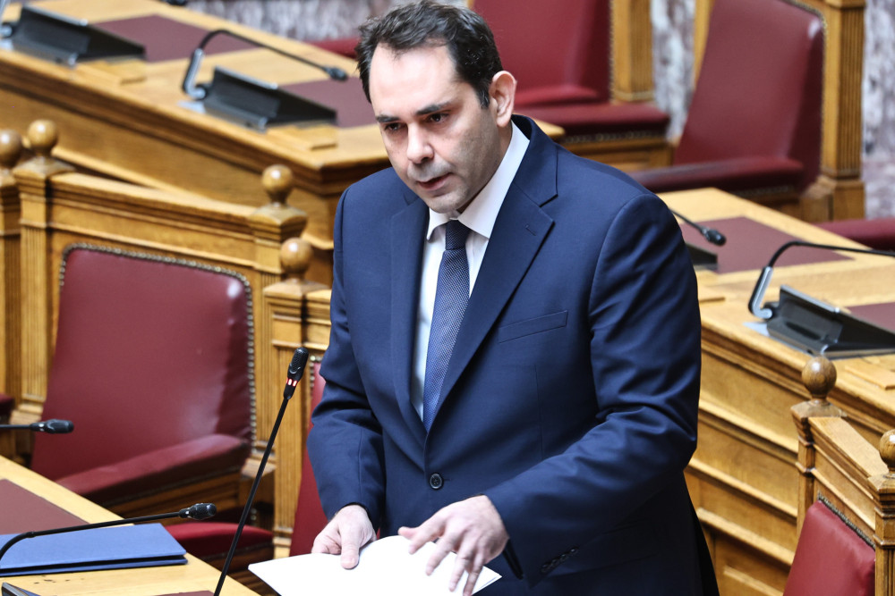 Πετραλιάς: Έχουμε πάρει μεγαλύτερα σε δημοσιονομικό κόστος μέτρα από Κύπρο, Ισπανία, Ιταλία