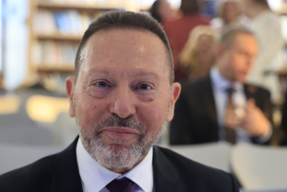 Γιάννης Στουρνάρας: Επαγρύπνηση στις τράπεζες - Ο πόλεμος πιέζει ενέργεια, αγορές και οικονομία