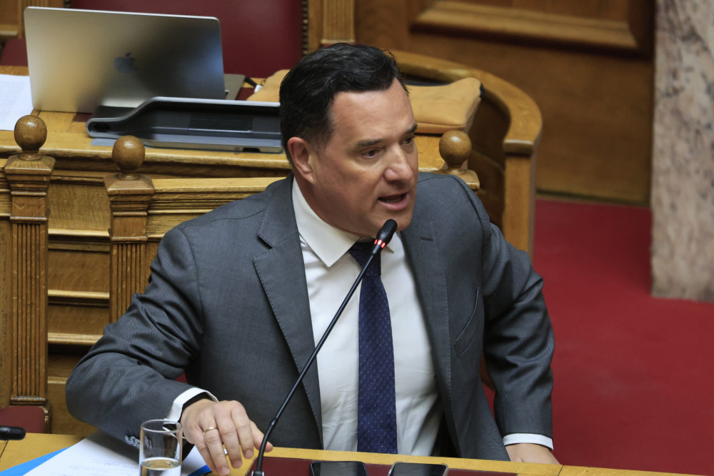 Άδωνις Γεωργιάδης κατά Ζωής Κωνσταντοπούλου: Ανήρτησε ξανά παράνομα ληφθέν βίντεο - Αποτελεί ποινικό αδίκημα (video)