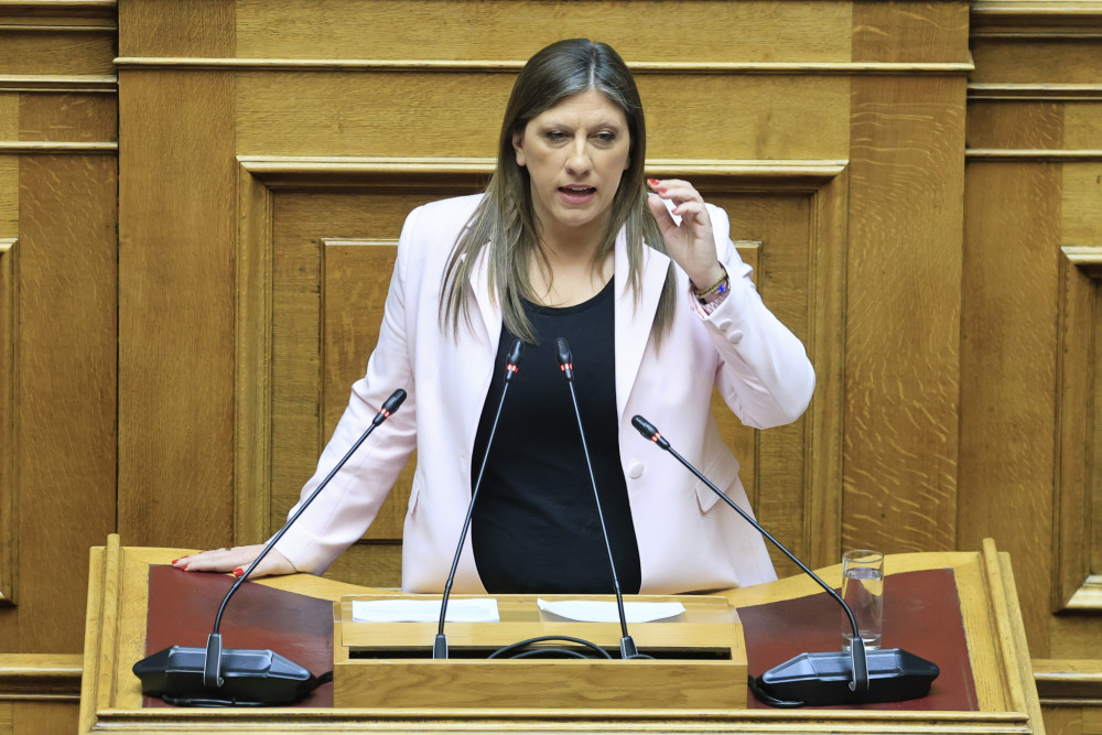 Τι μπορεί να σου κάνει ένα… κρακεράκι: απασφάλισε η Ζωή με ακραίους χαρακτηρισμούς