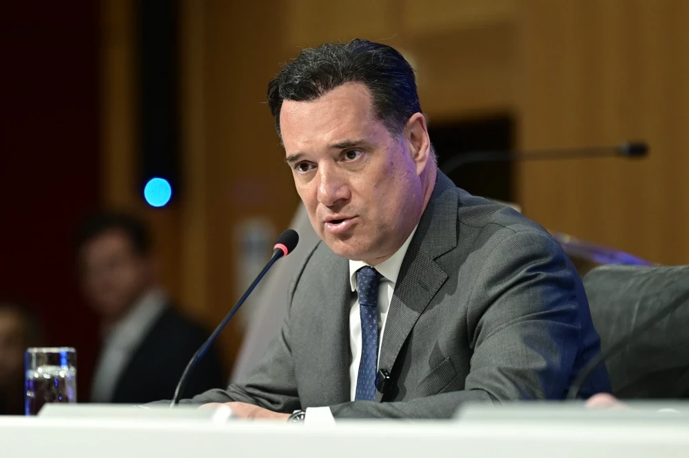 Άδωνις για Ράδιο Αρβύλα: Πραγματικός εμετός