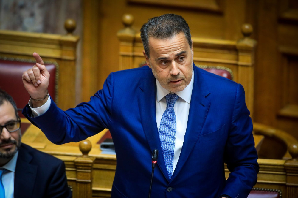 Παπασταύρου σε Φάμελλο: Ο ΣΥΡΙΖΑ πρωταθλητής στη φορολόγηση - Εμείς καταργήσαμε 83 φόρους