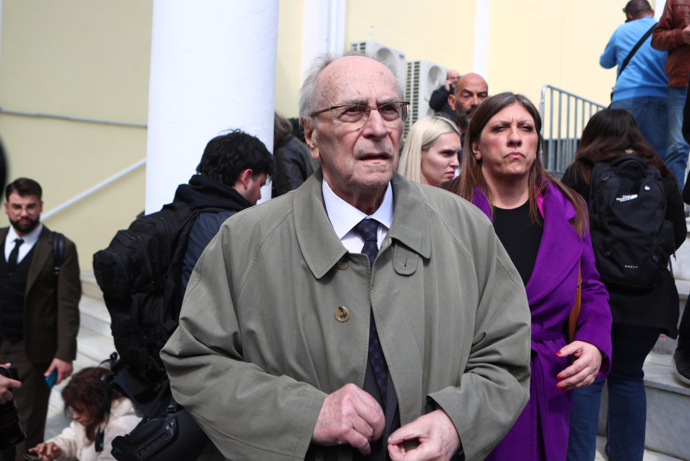 Δίκη για τα Τέμπη: Το βουβό αίτημα για λαϊκό δικαστήριο και τα όρια της θεσμικής εκτροπής