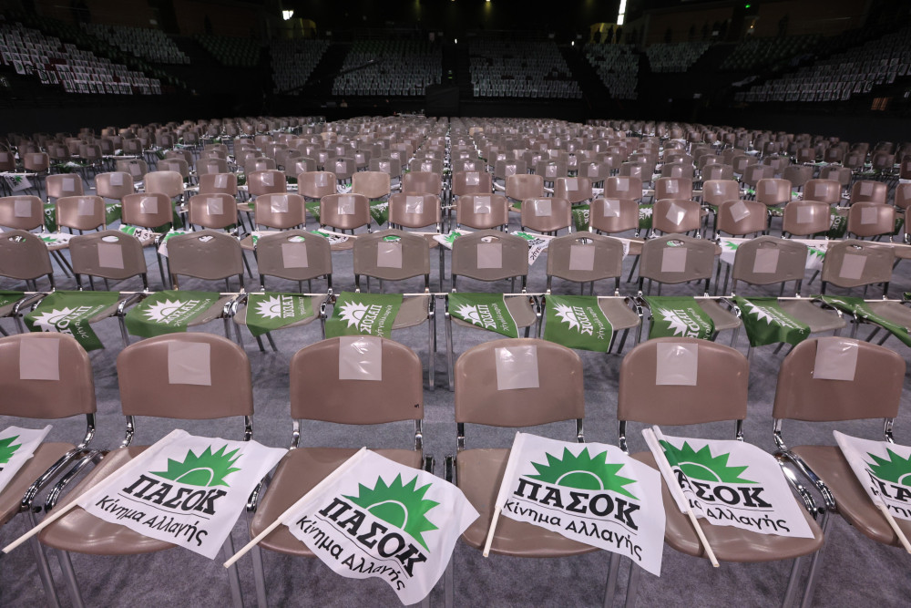 Συνέδριο ΠΑΣΟΚ: η τιμωρία του Ανδρουλάκη στον Σαουλίδη