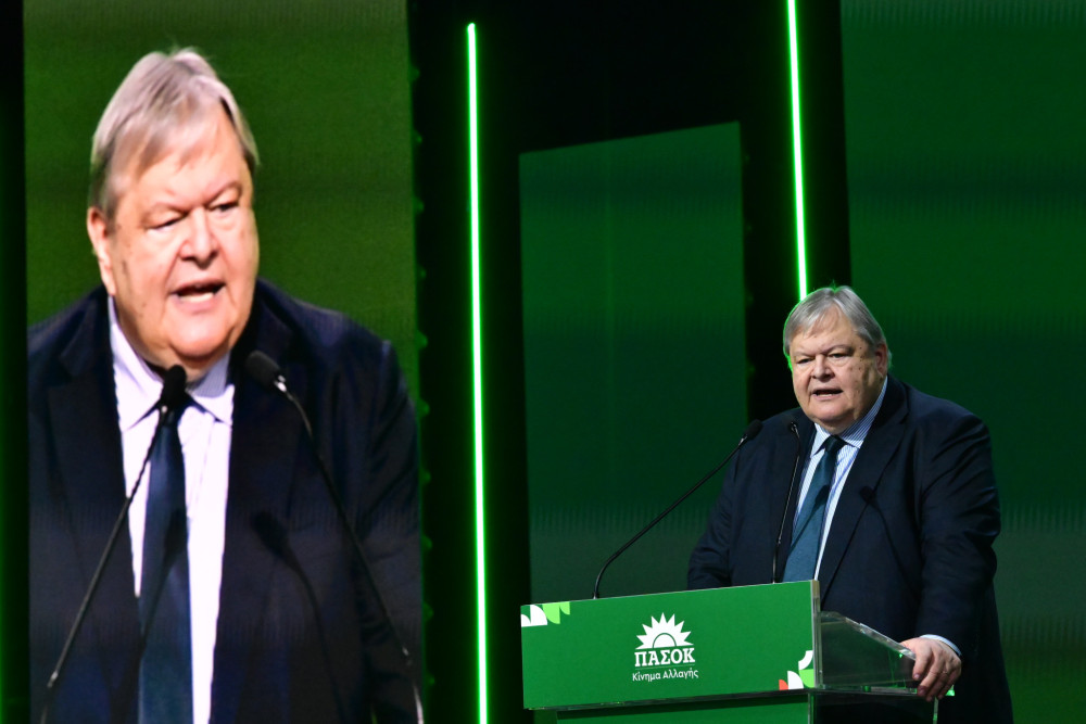 Ευάγγελος Βενιζέλος: κάνει τον ανήξερο για τις κλαδικές και τους πρασινοφρουρούς