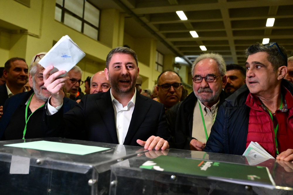 ΠΑΣΟΚ: εκεχειρία μέχρι νεωτέρας