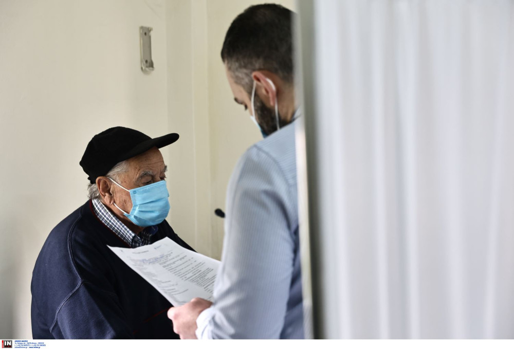 Ειδικός γιατρός: τι αλλάζει με την τροποποίηση του συστήματος παραπομπών - Πώς θα κλείνουμε ραντεβού μαζί του