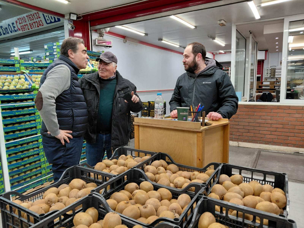 Στην Κεντρική Λαχαναγορά Θεσσαλονίκης η πρώτη επίσκεψη του νέου ΥΠΑΑΤ Μαργαρίτη Σχοινά