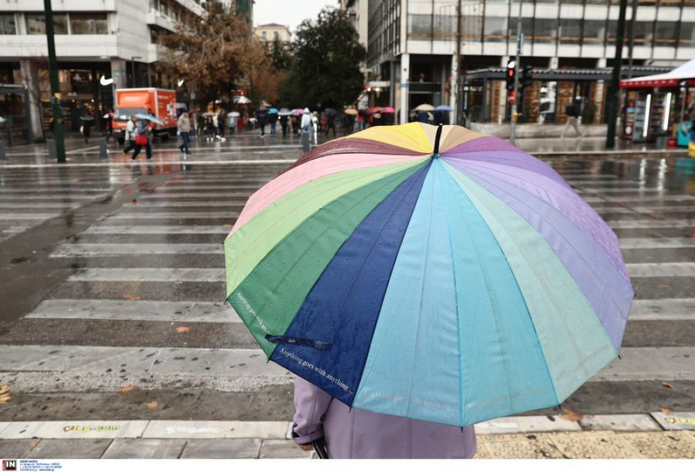 Καιρός: πού αναμένονται βροχές - Τι δείχνουν οι προβλέψεις για την 25η Μαρτίου