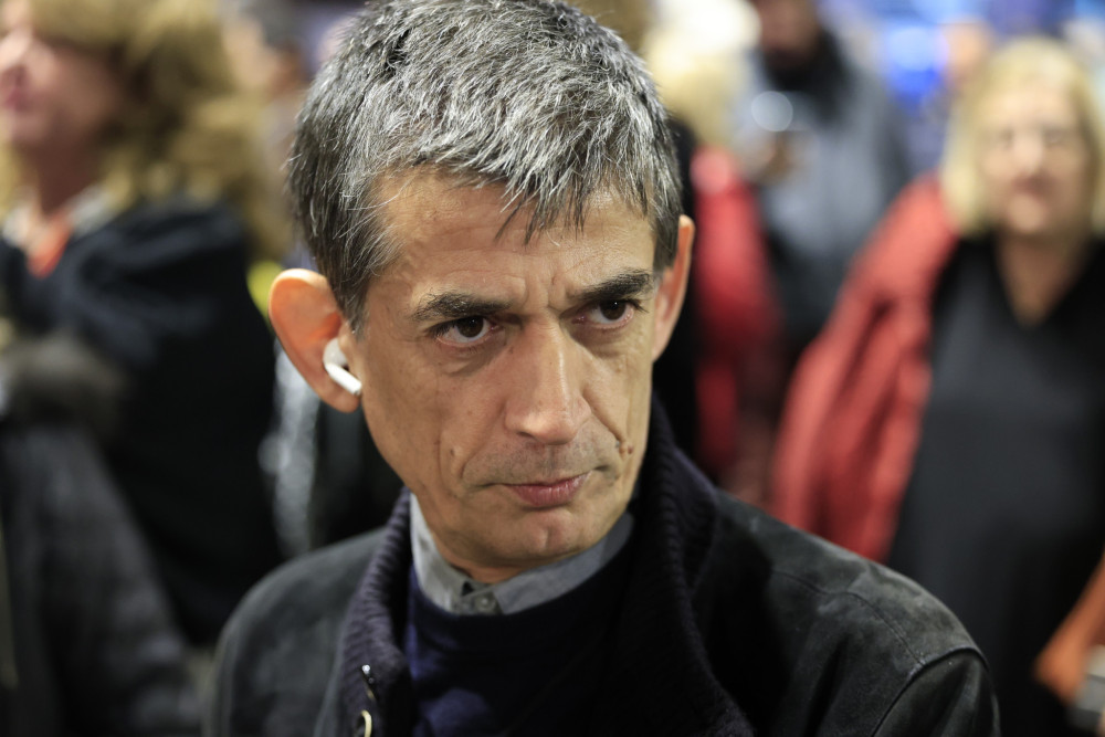 Νίκος Καρανίκας: Πόση φράξια και υπονόμευση να αντέξει ο άνθρωπος από το πρώτο φεγγάρι; - Οι αιχμές για Χαρίτση