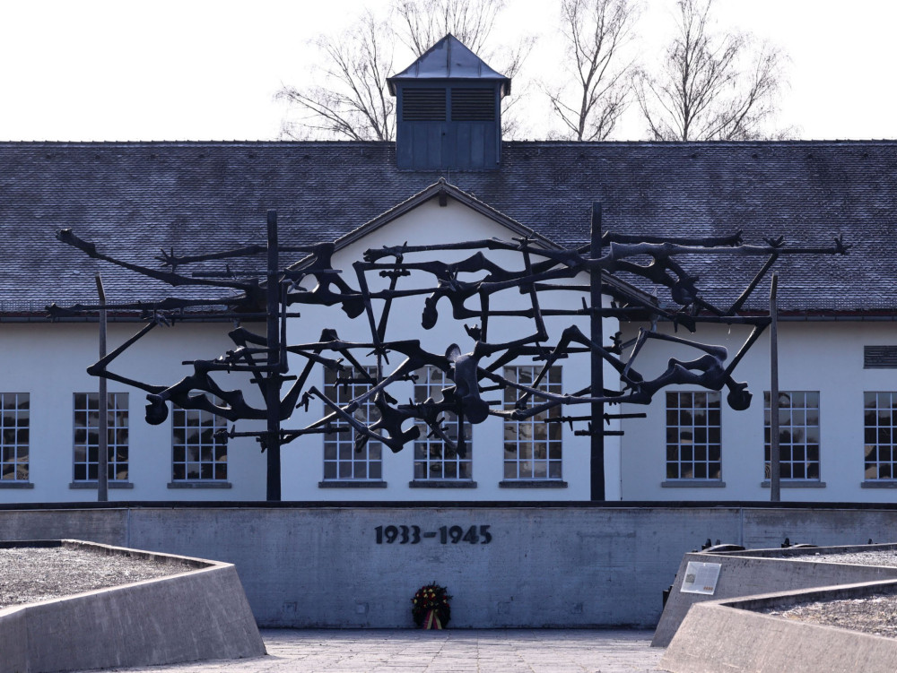 Σαν σήμερα το 1933 άνοιξε τις πύλες του το στρατόπεδο συγκέντρωσης στο Νταχάου και στην κόλαση του ναζισμού