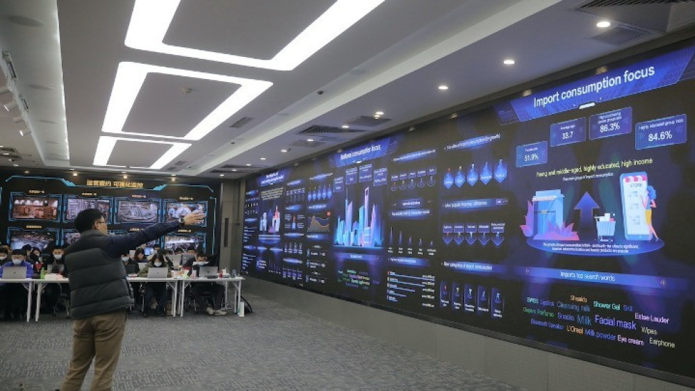 Κίνα: το Πεκίνο επιδιώκει την ενίσχυση του ηλεκτρονικού εμπορίου