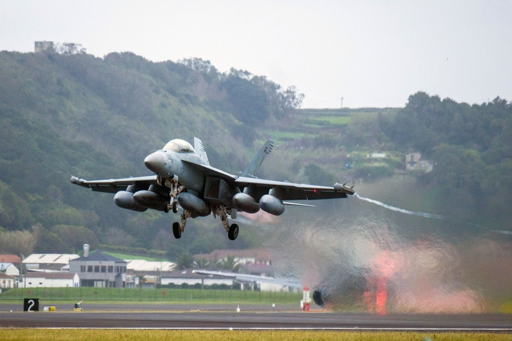 Ασίγαστη η ένταση στη Μέση Ανατολή - Ανοίγουν τα Στενά του Ορμούζ για το Ιράκ - Νέες επιθέσεις από τους Χούθι