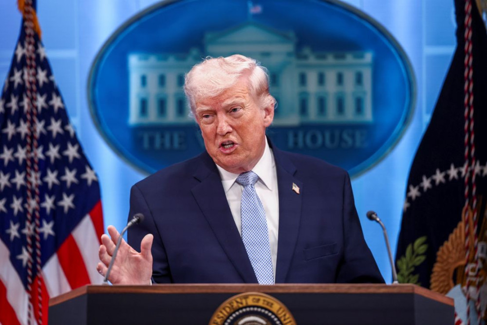 Ντόναλντ Τραμπ για Ιράν: Ένας ολόκληρος πολιτισμός θα χαθεί απόψε και δεν θα ξαναγυρίσει ποτέ (video)