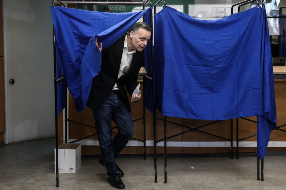 Ο Δούκας στα ρεπό του δημάρχου ασχολείται με την Επιτροπή Ασύλου