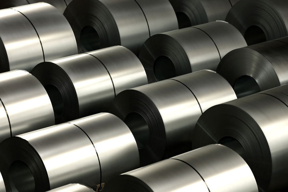 Η ΕΕ διπλασιάζει τους τελωνειακούς δασμούς στον εισαγόμενο χάλυβα