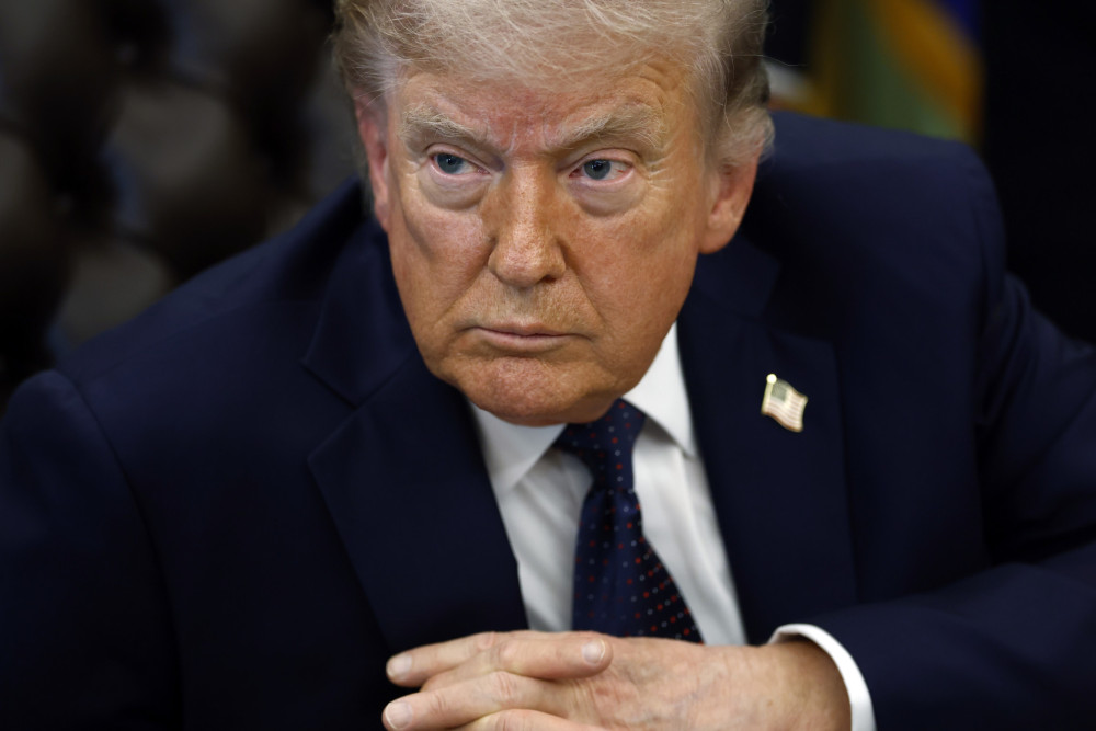 Ντόναλντ Τραμπ: Σήμα από το Ιράν για deal - Στο τραπέζι νέες διαπραγματεύσεις