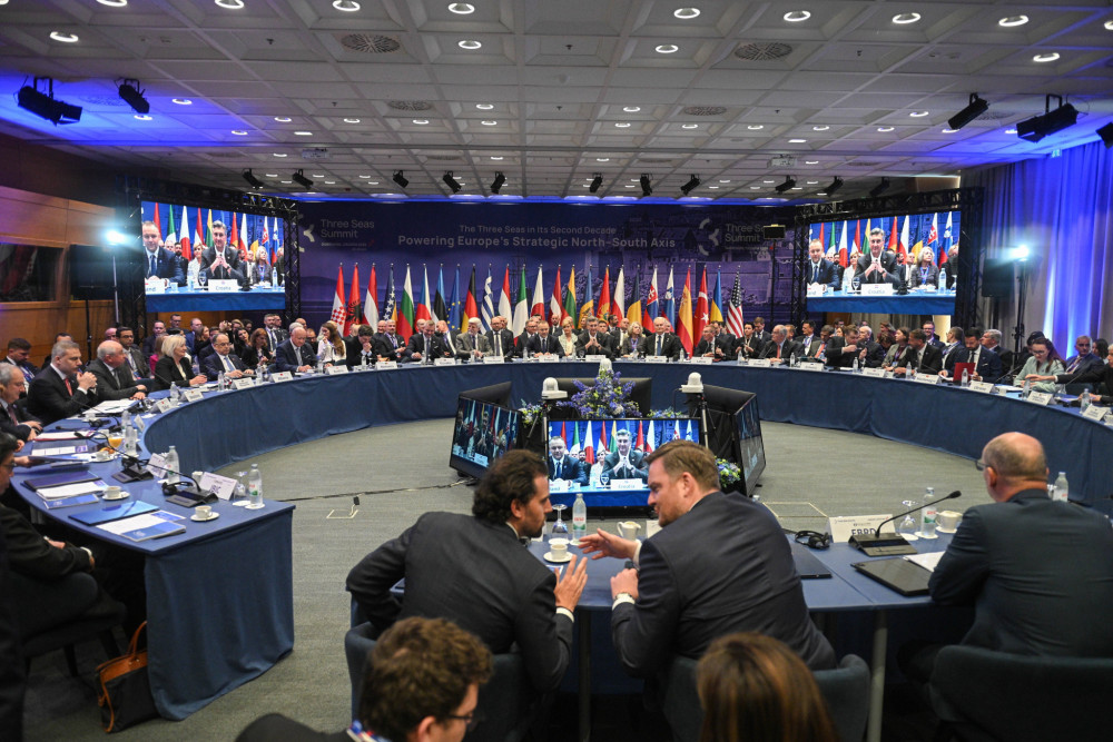 Σταύρος Παπασταύρου: «Η Ελλάδα πρωταγωνιστεί στην ενεργειακή ασφάλεια ΝΑ Ευρώπης και Δ. Βαλκανίων»