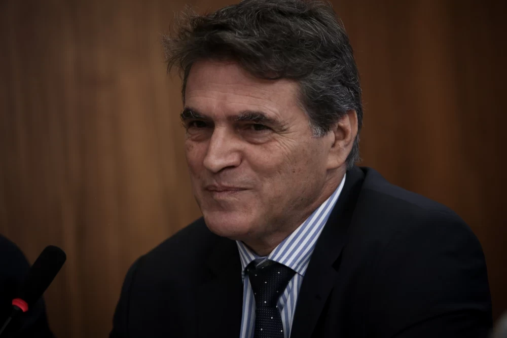 Γεράκης: Η πρωτιά της ΝΔ δεν αμφισβητείται, μάχη για τρεις η δεύτερη θέση