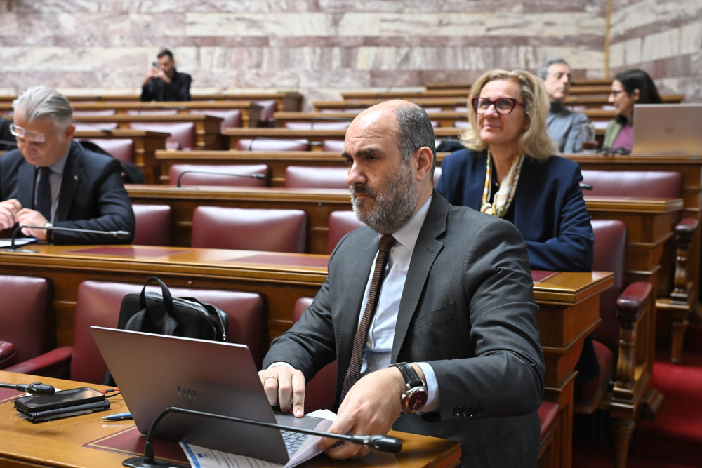 ΕΑΠ για Μαρκόπουλο: είναι πτυχιούχος στις «Σπουδές στον Ελληνικό Πολιτισμό»