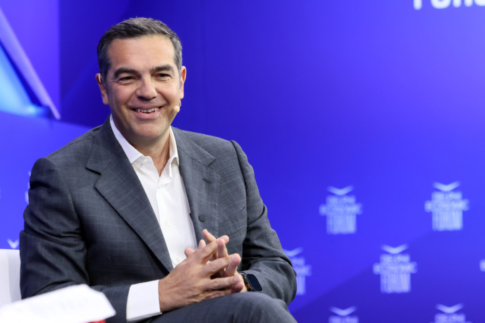 Πού είσαι, rebranding, που ’λεγες πως θα γινόταν άλλος…