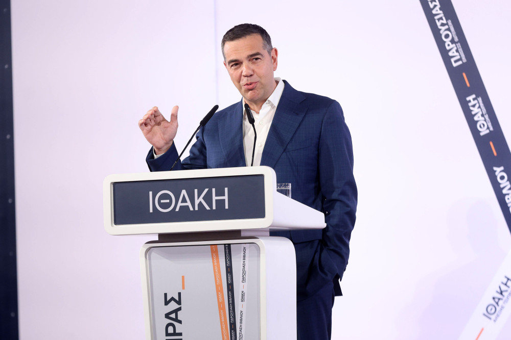 Αλέξης Τσίπρας: το παλιό που μεταμφιέζεται σε «νέο» και υπόσχεται... «ξαστεριά»