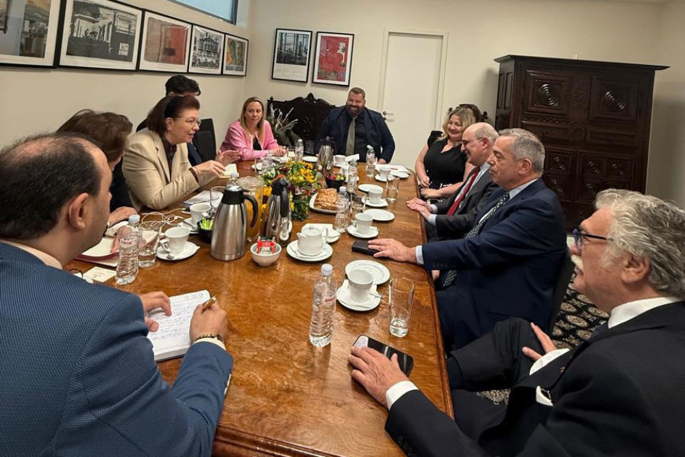 ΥΠΠΟ: συνάντηση της Μενδώνη με την ηγεσία του Παγκόσμιου Οργανισμού Εβραϊκών Αποκαταστάσεων (photos)