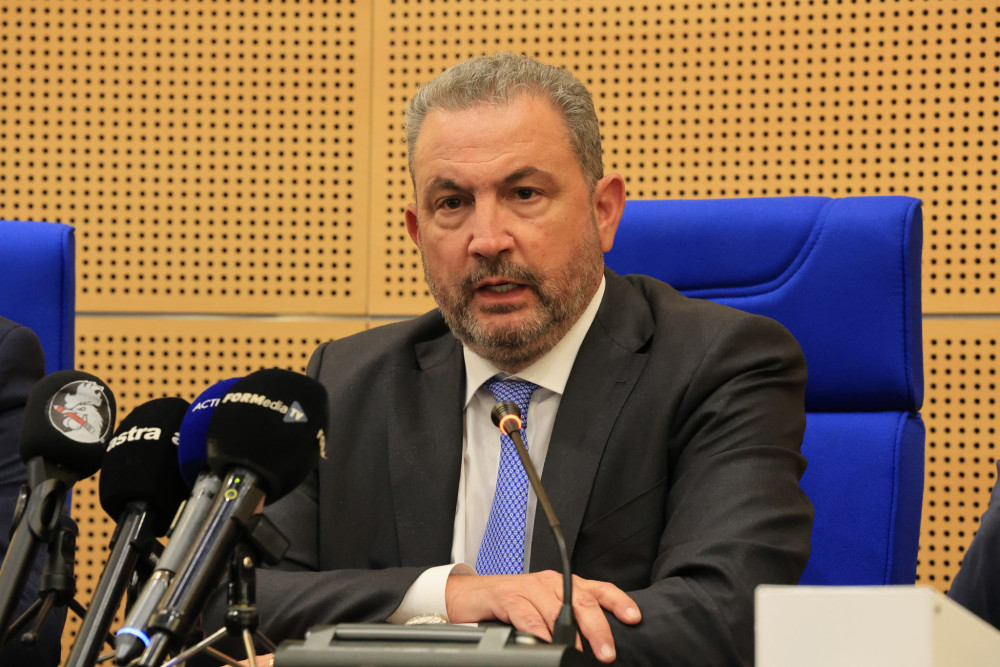 Mega-deal: νέες συμφωνίες Εξάρχου για LNG 6 δισ. δολαρίων