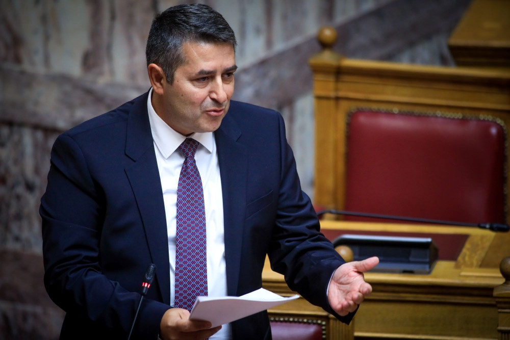 Νέο ιατρικό ανακοινωθέν για τον Γιώργο Μυλωνάκη: παραμένει διασωληνωμένος, σταθερή η κατάστασή του (video)