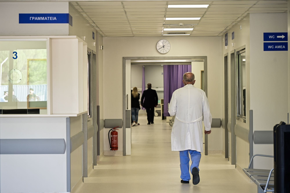 Το ιατρικό ανακοινωθέν για τον Έλληνα με χανταϊό: Δεν παρουσιάζει οποιοδήποτε σύμπτωμα