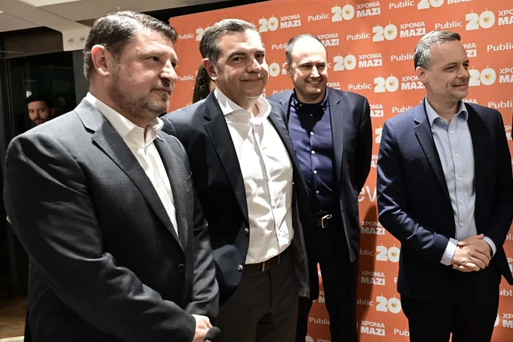 Οι φήμες για συμμαχία Τσίπρα-Δούκα που φουντώνουν
