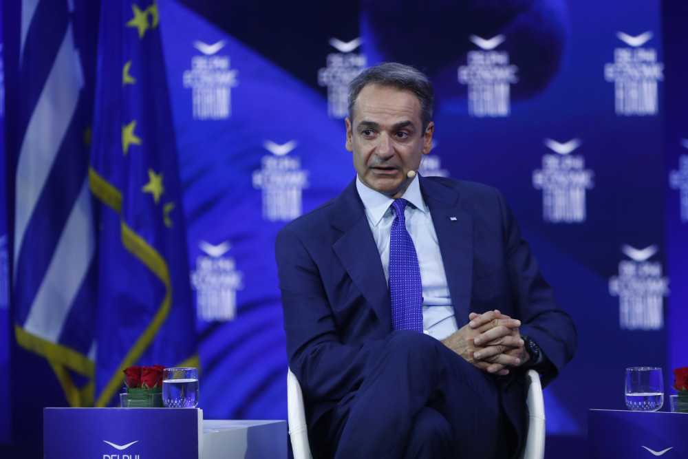 Ο πρωθυπουργός ούτε ψίχουλα έδωσε ούτε προεκλογικά... καθρεφτάκια έταξε