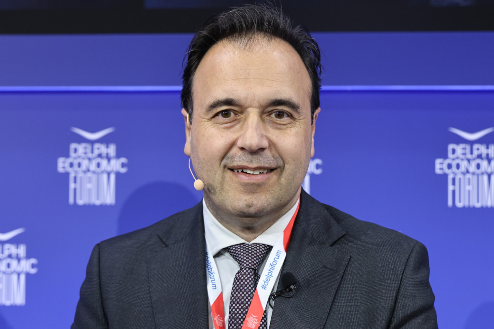 Δημήτρης Παπαστεργίου: Η απόλυτη αποδοχή των παροχών της τεχνητής νοημοσύνης οδηγεί σε λάθος συμπεράσματα (video)