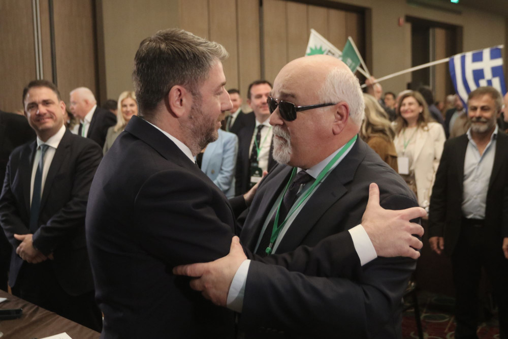 ΠΑΣΟΚ: νέος γραμματέας ο Γιάννης Βαρδακαστάνης - Το νέο ΠΣ