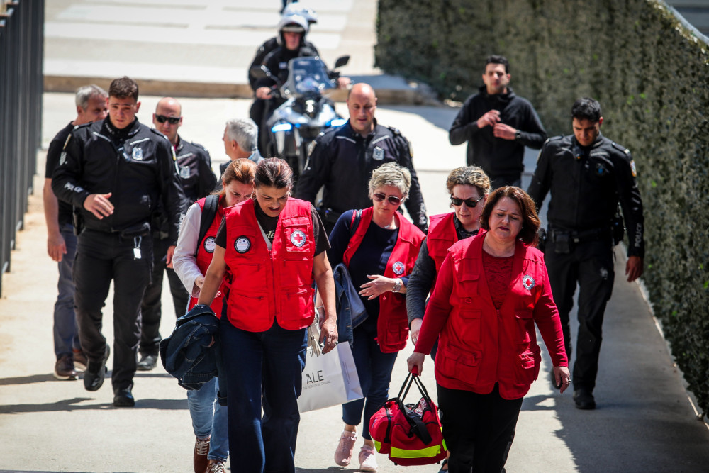 Το ιατρικό ανακοινωθέν για την κατάσταση των τραυματιών από την ένοπλη επίθεση του 89χρονου
