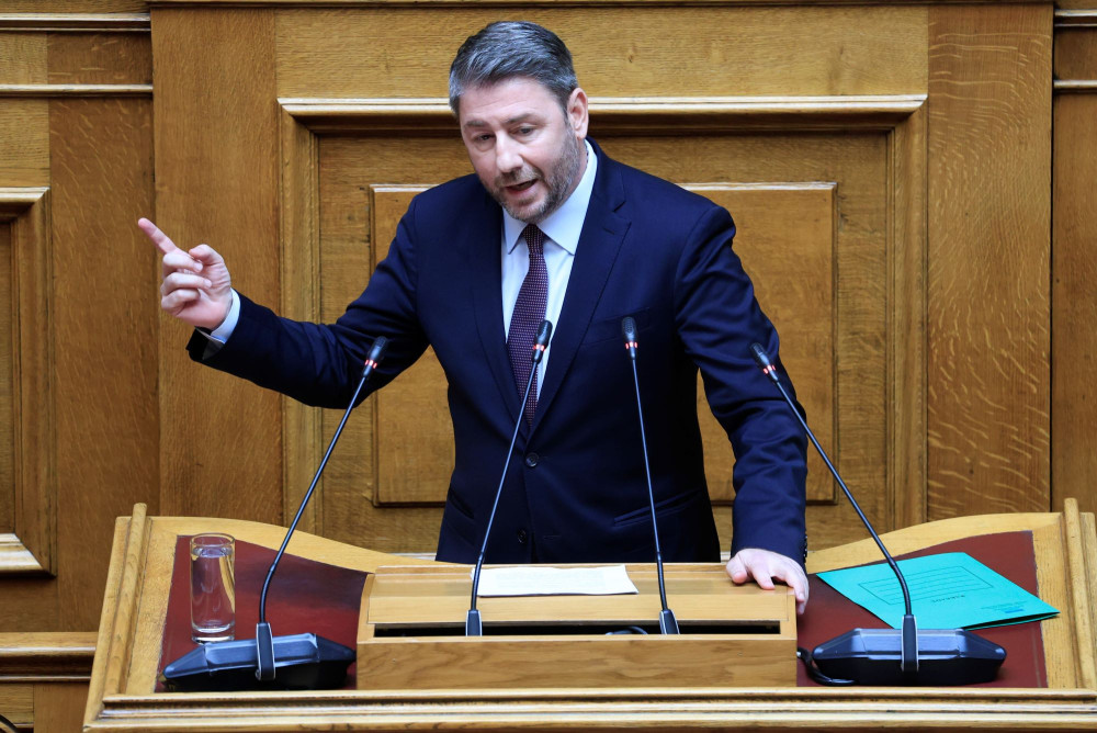 Νίκος Ανδρουλάκης: με σπασµένα φρένα στον κατήφορο του αυριανισµού