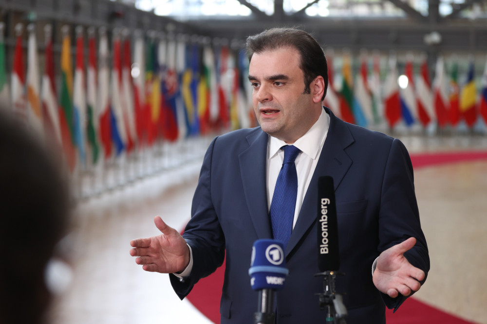 Πιερρακάκης: Στρατηγική αντεπίθεση για ευρωπαϊκή κυριαρχία και οικονομική αυτονομία