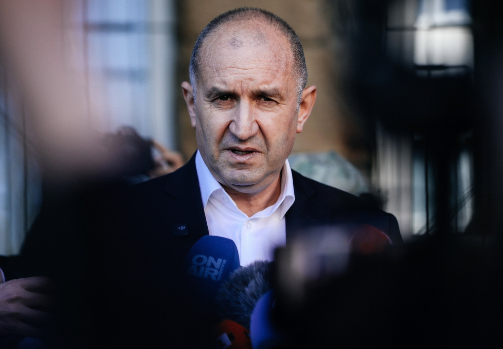 Βουλγαρία: Προβάδισμα στον φιλορώσο Ρούμεν Ράντεφ