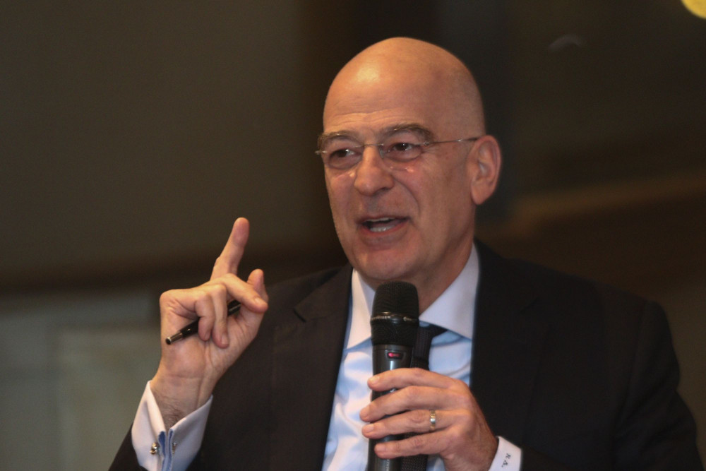 Δένδιας: Η Ελλάδα στέκεται και θα στέκεται πάντοτε δίπλα στην Αρμενία