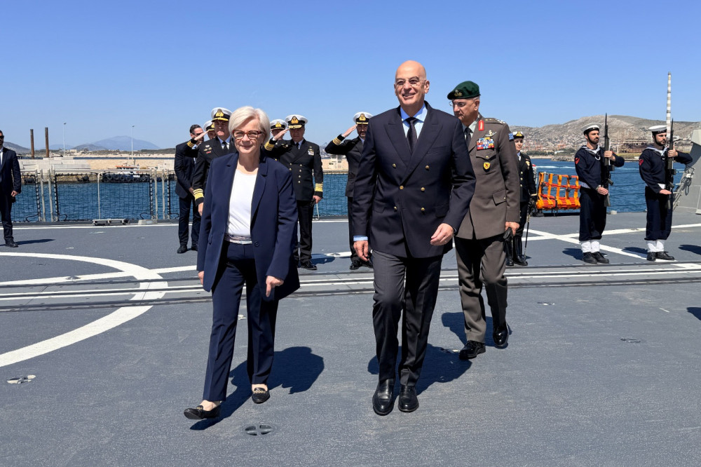 Συνάντηση Δένδια-Βοτρέν με φόντο την ασφάλεια: Συζητήσαμε τρόπους σύσφιγξης των άριστων σχέσεων