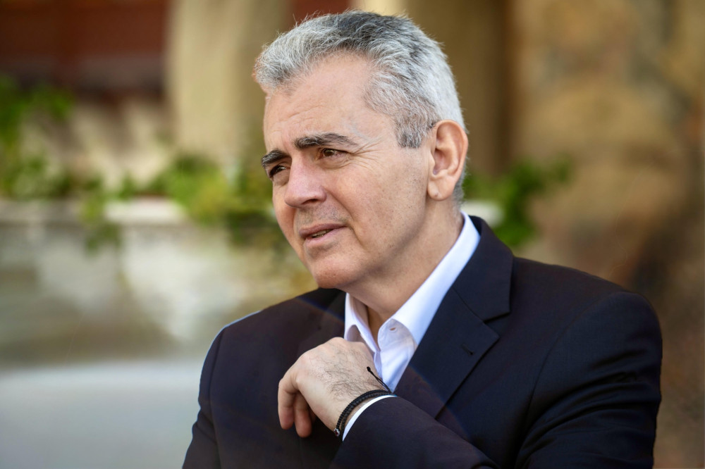 Μάξιμος Χαρακόπουλος: Θα διαψευστούν όσοι πλάθουν σενάρια πτώσης της κυβέρνησης Μητσοτάκη