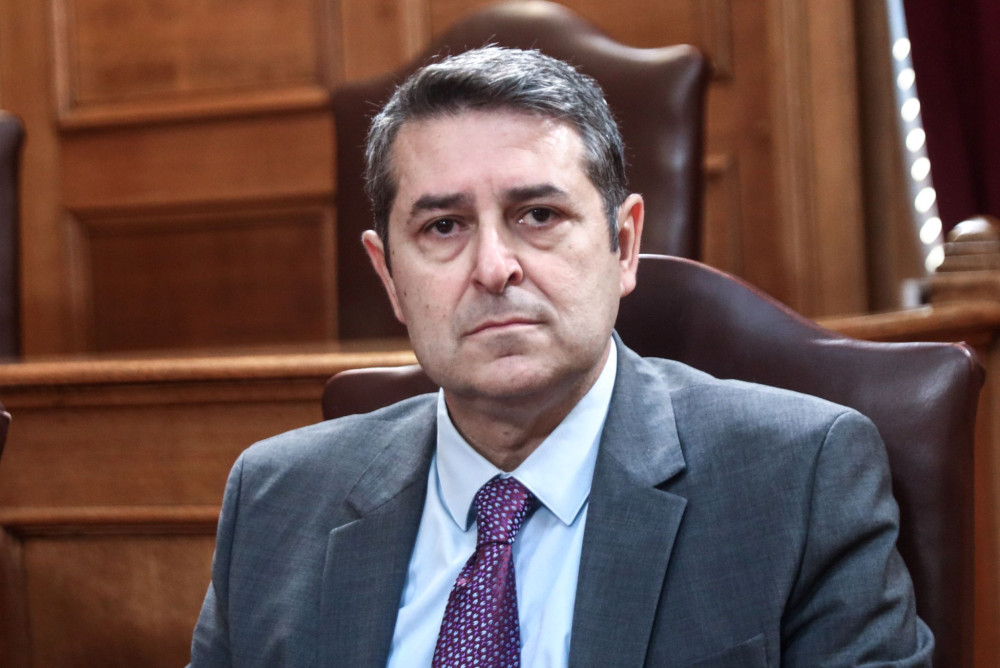 Ευχές από ΠΑΣΟΚ και ΣΥΡΙΖΑ για ταχεία ανάρρωση στον Γιώργο Μυλωνάκη