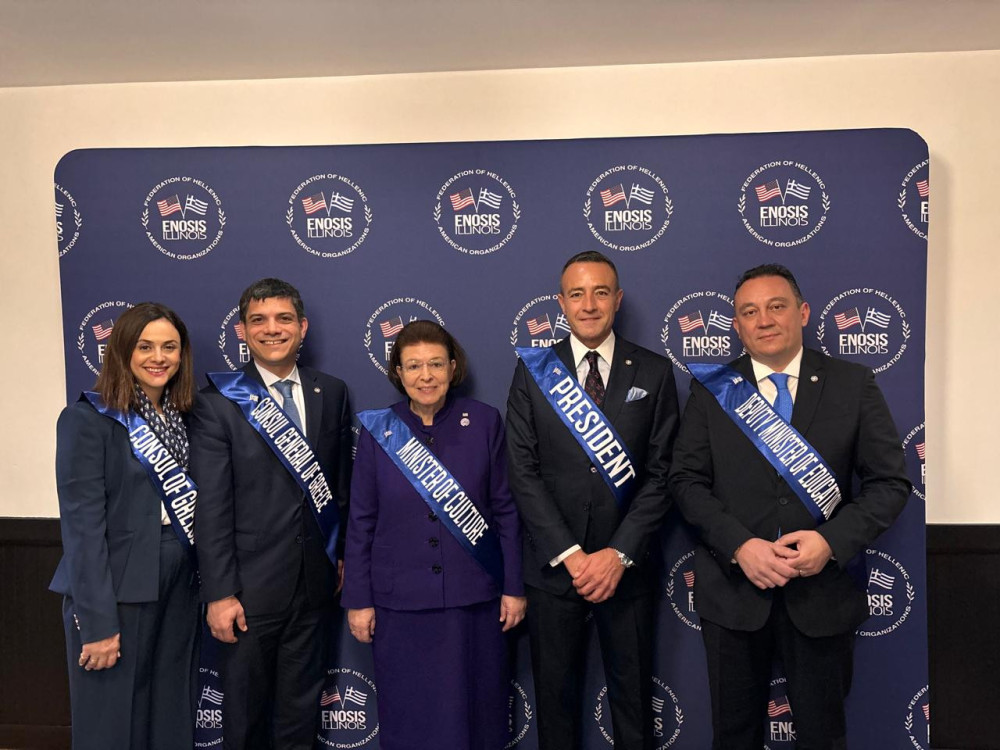 Λίνα Μενδώνη από Σικάγο: Η ομογένεια αγωνίζεται για την πατρίδα - Δυναμικός κρίκος του Ελληνισμού