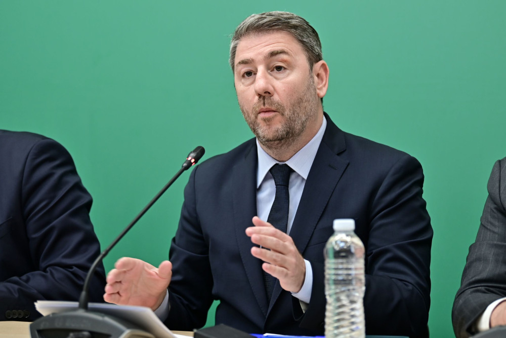 Οι δημοσκοπήσεις και ο νεοαυριανισμός του Ανδρουλάκη: τοξικότητα και χυδαίες επιθέσεις