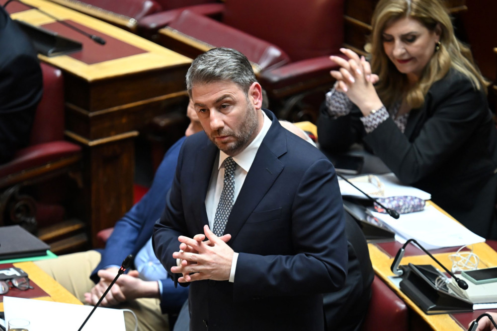 Προ των ευθυνών του το ΠΑΣΟΚ του Ανδρουλάκη για τη συνταγματική αναθεώρηση