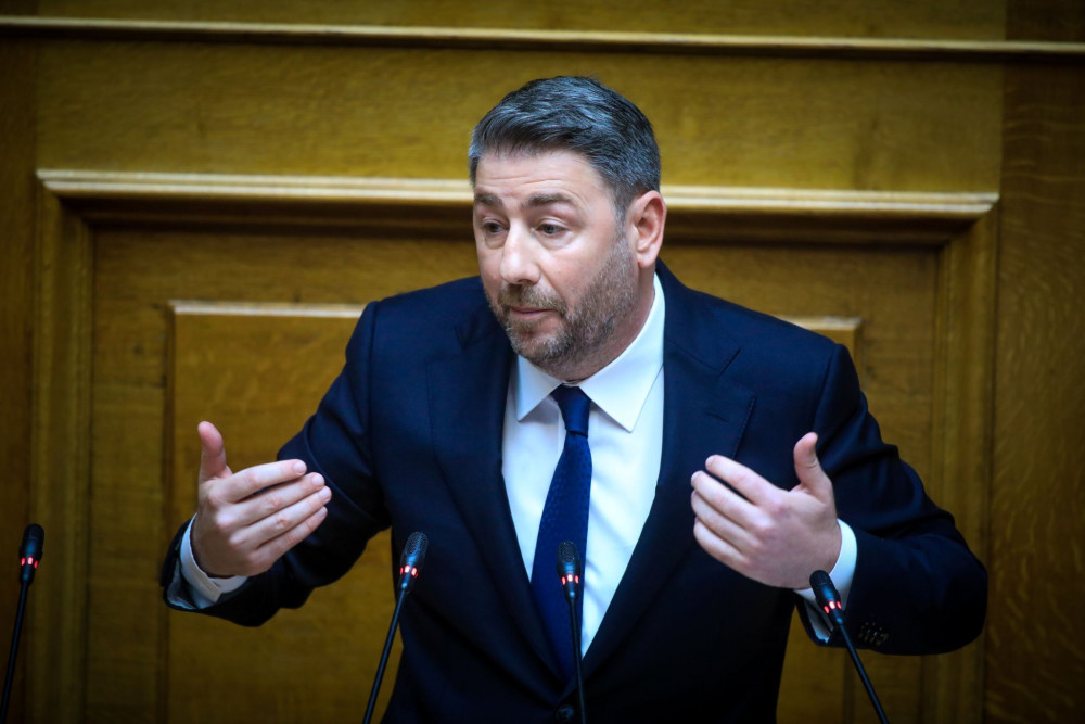 Ο Ανδρουλάκης «ψάχνει» πρωθυπουργισιμότητα: κραυγές και ψίθυροι στο ΠΑΣΟΚ