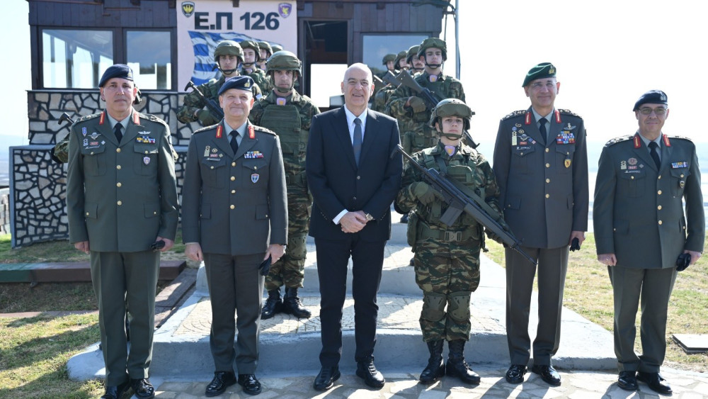 Στο φυλάκιο «126», στον Έβρο, ο Νίκος Δένδιας - Οι ευχές για το Πάσχα (photos)