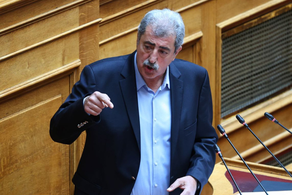 Ο Παύλος Πολάκης (ξανά) σε παραλήρημα... πεζοδρομίου - Χαρακτήρισε «πράκτορες» τους Σταύρο Παπασταύρου-Νίκο Τσάφο