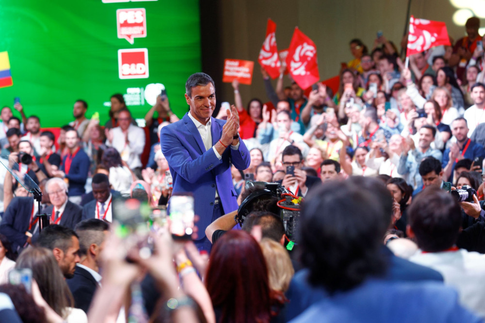 Έρευνα: Όταν οι σοσιαλιστές παίζουν παιχνίδια κερδίζουν τα άκρα