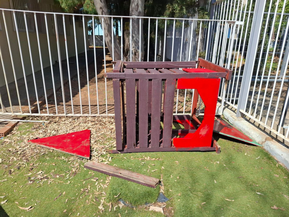 Δήμος Παιανίας: βανδαλισμοί στο 1ο Νηπιαγωγείο Γλυκών Νερών